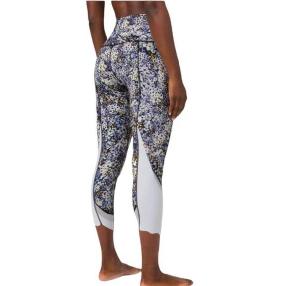 Lululemon Wunder Under Crop HighRise Luxtreme Floral Metropolis Multi Starlight - Picture 3 of 12